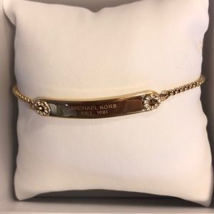 NWT Michael Kors gold bracelet, diamond accents